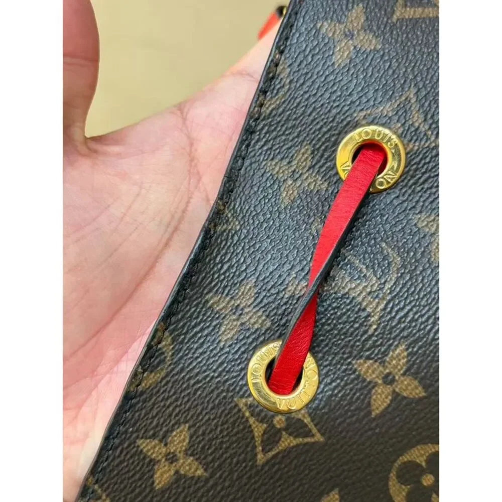 Louis Vuitton Women Pre-Loved Bag Very Good Condition